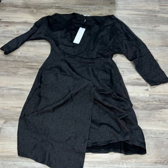 Closet London dress  - Picture 1 of 2